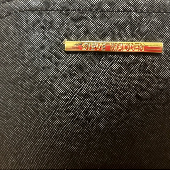 Steve Madden Black Purse - Picture 2 of 4